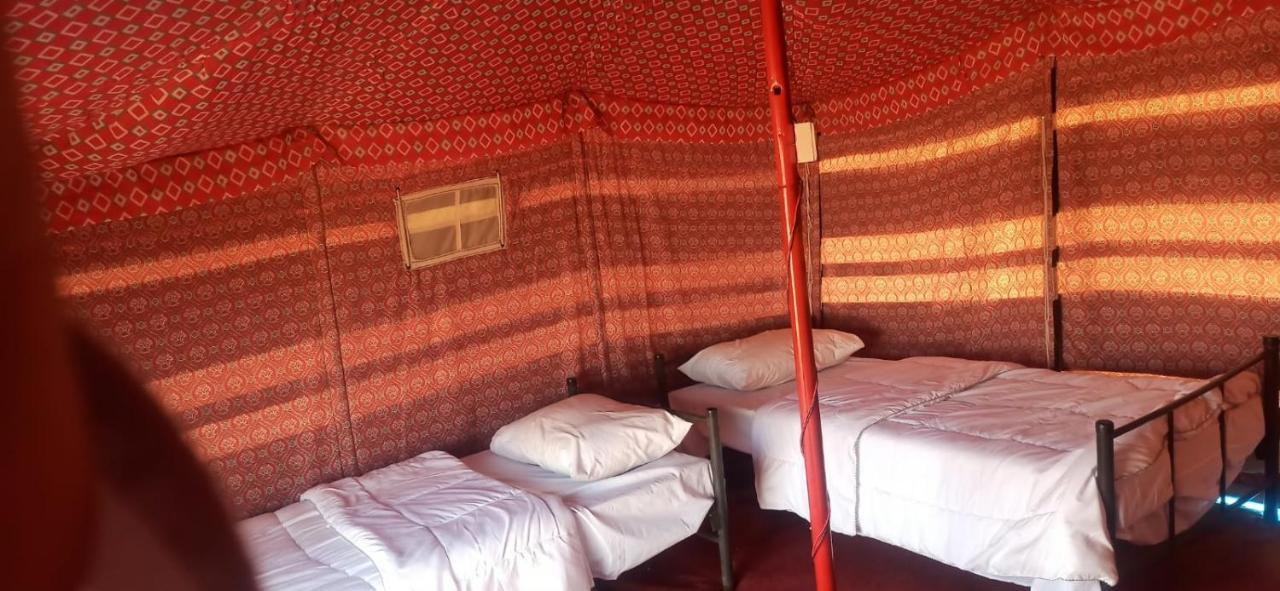 Hotel Bedouin Nights Camp Al Wāşil Esterno foto
