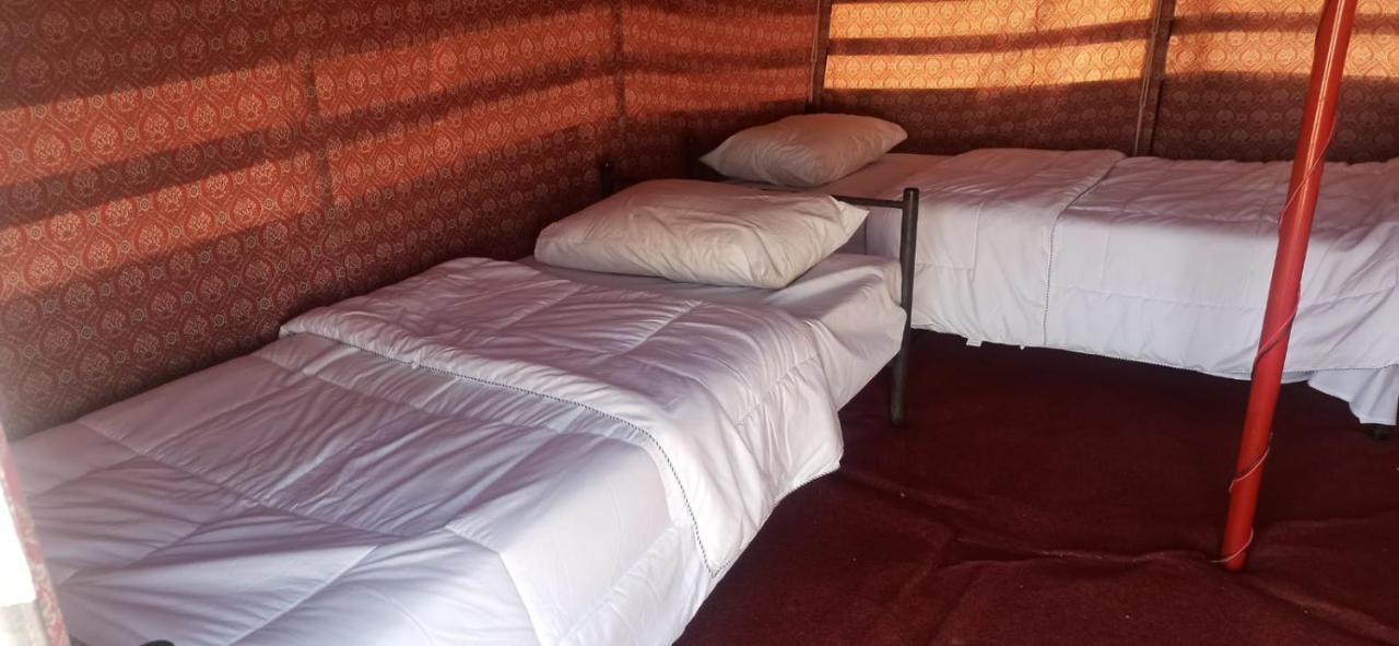Hotel Bedouin Nights Camp Al Wāşil Esterno foto