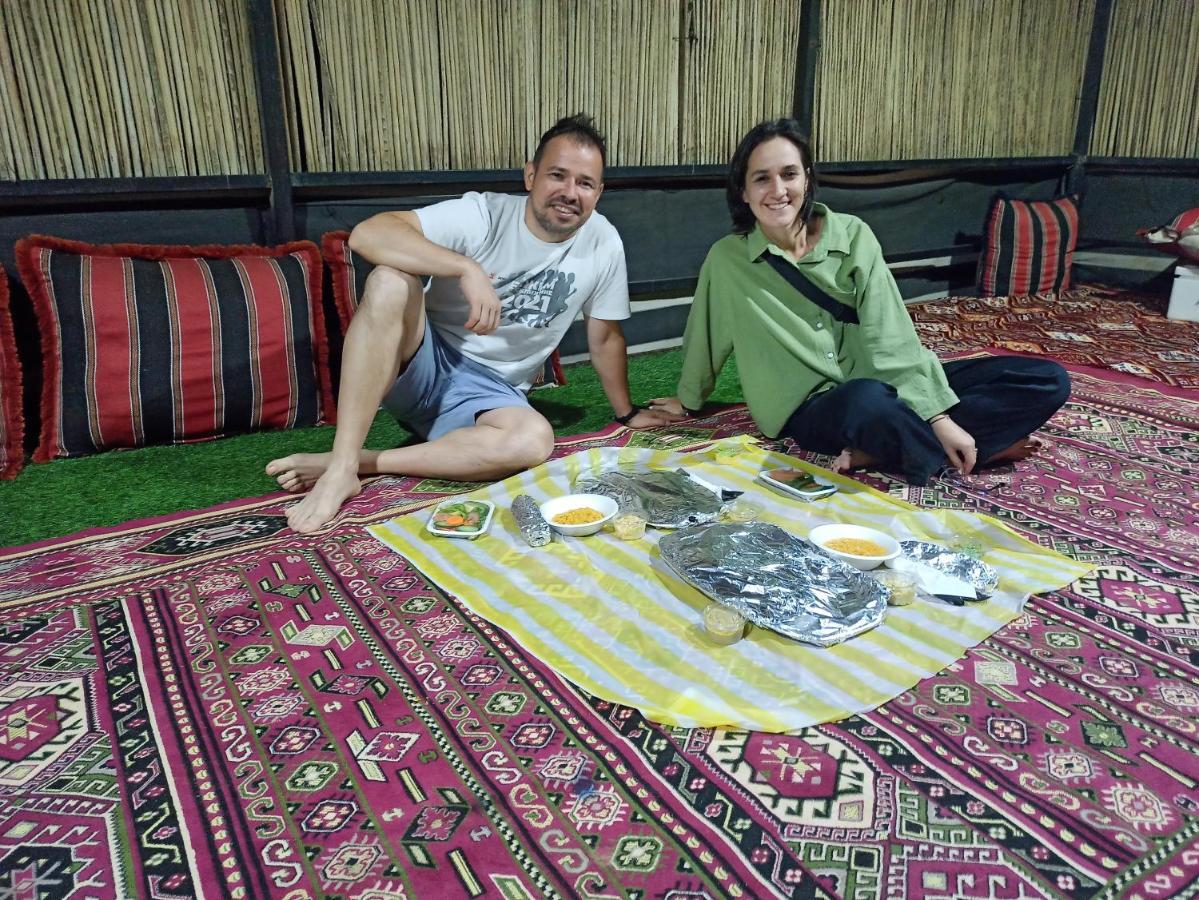 Hotel Bedouin Nights Camp Al Wāşil Esterno foto
