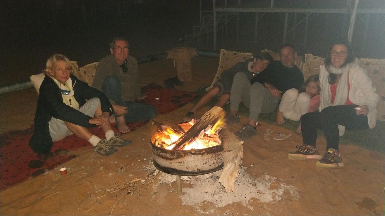 Hotel Bedouin Nights Camp Al Wāşil Esterno foto